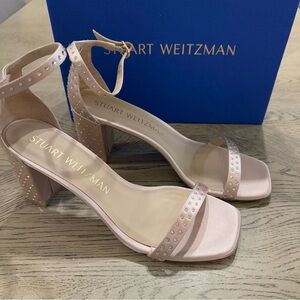 Women’s Stuart Weitzman Nearlynude Satin Studded Sandals In Adobe Size 10.5B